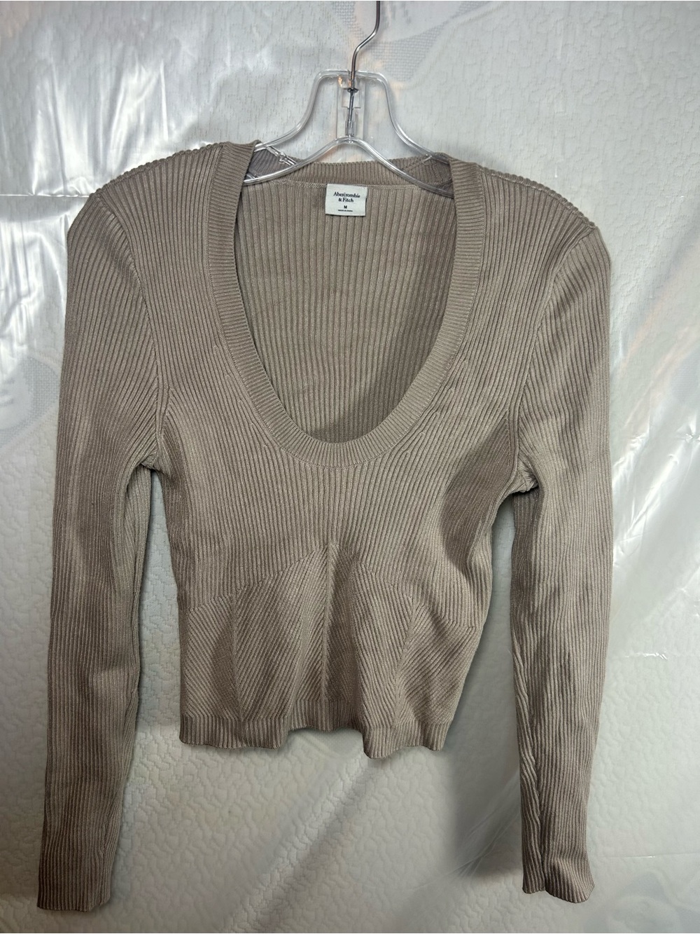 Abercrombie & Fitch Ribbed Scoop-Neck Long Sleeve Top - Taupe